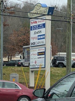 Overlook Village shopping center, Asheville