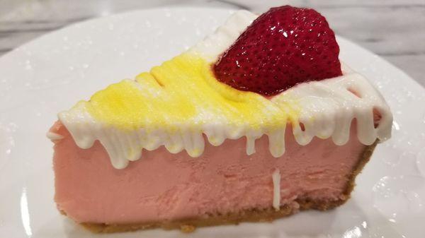 Strawberry Lemon Cheesecake ($7.50) - tastes very similar to the Lemon Drop, not much strawberry flavor. 4/10/2021