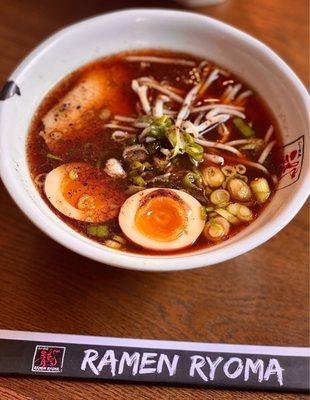 Tamago Mayu Ramen (shoyu broth)