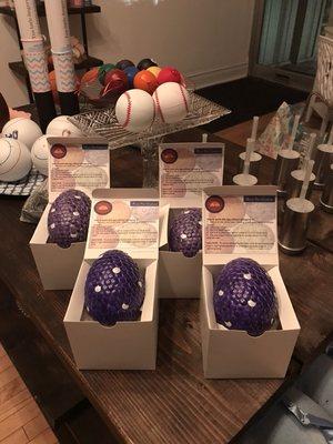 Game of Thrones Fan? Gender Reveal Dragon Eggs! Come check out our store to see what other original gender reveal kits we have!