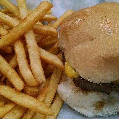 Cheeseburger and fries!