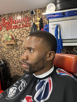 Skin Taper Fade w/Front Line-Up Enhancements w/Beard Maintenance