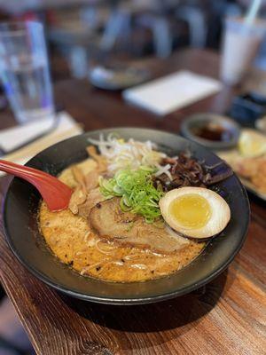 Black garlic tonkotsu ramen