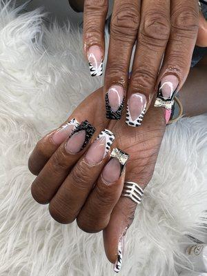 XO PINTEREST DESIGN NAILS