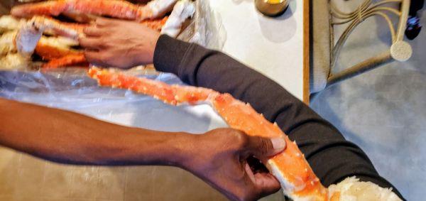 Look at this size of the King Crab Legs!!