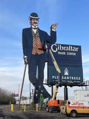 Pleasantrees has Detroit Sign Painters, headed by my old buddy Zack, repainting the iconic Gibraltar Trade Center sign alongside I-94.