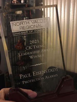 Paul Eisenstadt was presented with the 2021 CK Tseng Leadership Award from the North Valley Regional Chamber of Commerce