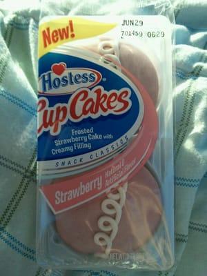 Strawberry Hostess cupcake?? =O Yes, please!