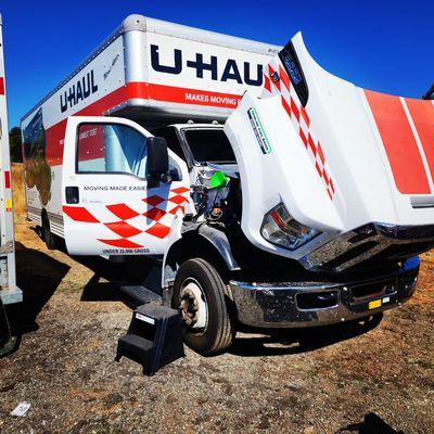 Uhaul hauls, we mend the flaws! Clearer journeys with our pristine auto glass repair. Thank you, Uhaul, for your business!