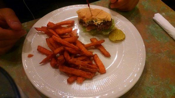 Best sweet potato fries in Lynchburg! Solid burger, meat was good.