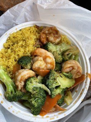 L9. Shrimp with Broccoli