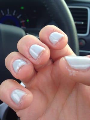 There are no words for how bad and sloppy this shellac manicure was.