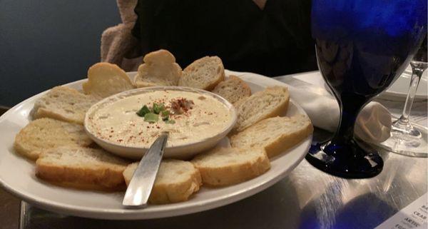 Shrimp & crawfish dip