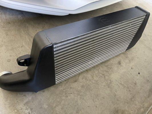 Textured powder coating on intercooler