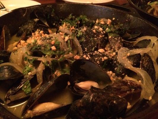 Thai Curry Mussels