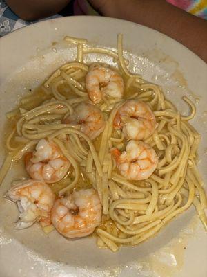 Soggy, flavorless Shrimp Scampi