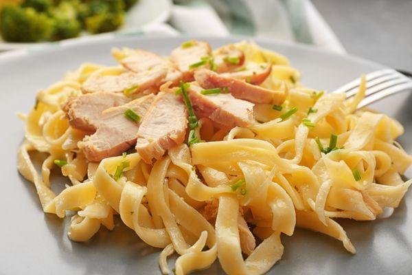 Creamy Chicken Alfredo Classic Entree