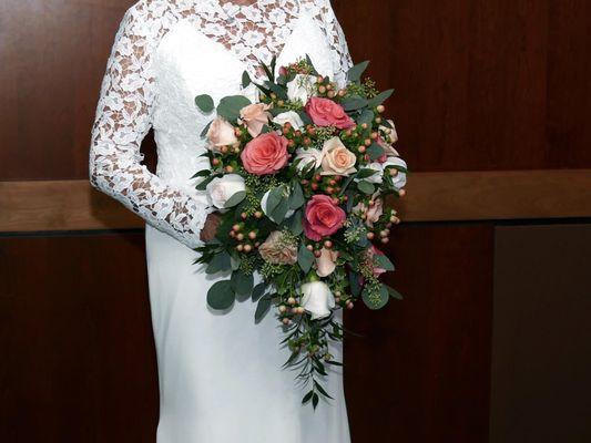 Cascading bridal bouquet