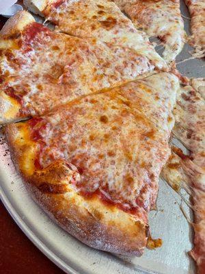 Cheese pizza