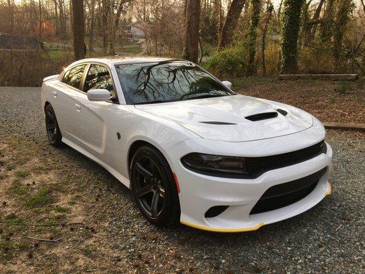 2018 Dodge Charger SRT Hellcat Exterior: White Knuckle