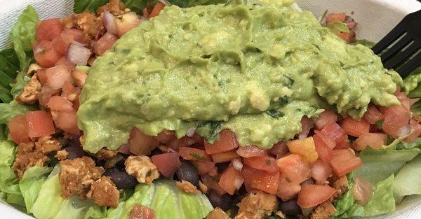 Veggie Salad Bowl - Romaine, Black Beans, Salsa, Tofu & Guacamole.