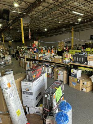 SaleSumo-America's Leading Home Improvement liquidation warehouse located right here in Phoenix Arizona!