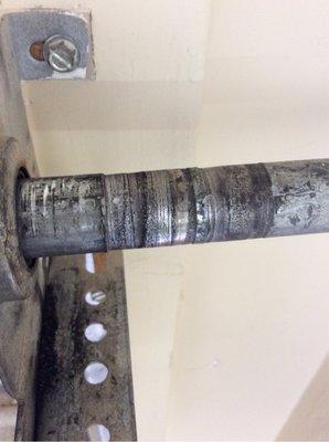 Damaged shaft due to bad end bearings