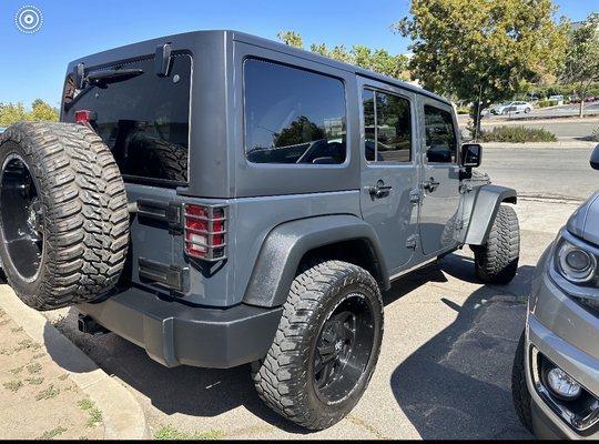 New rear bumper and tailgate and color match