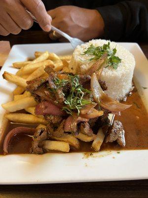 Lomo Saltado