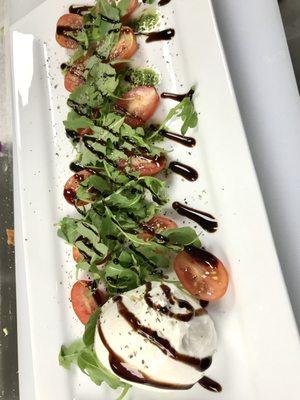 BURRATA CAPRESE