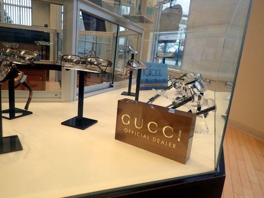 We offer the latest styles in top brands like, Tiffany, Gucci and Rayban, along with contacts from Acuvue and Ciba. Stop in today!