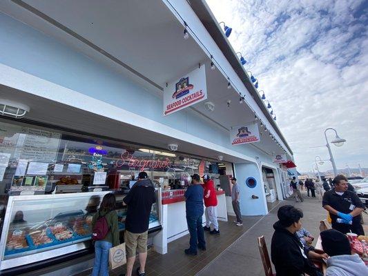 Entrance for to go food and fresh seafood