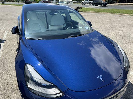 2023 Tesla model 3 windshield replacement