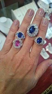 So many sapphires to choose from. Impossible to decide on just one ;-)