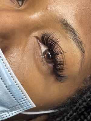 Hybrid eyelash extensions