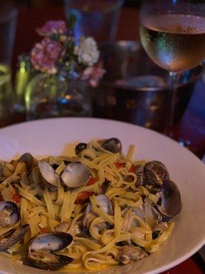 A la Linguine Vongole e Bottarga