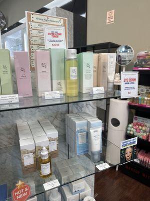 Really great store found some amazing Korean skin care products 100% recommend!