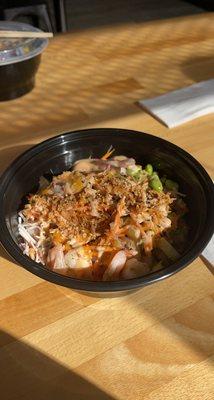 Build your own Poki bowl with shrimp & spicy salmon.