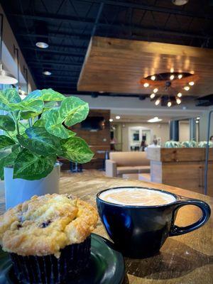 Chai latte and blueberry muffin