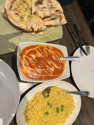 Butter chicken, rice, naan