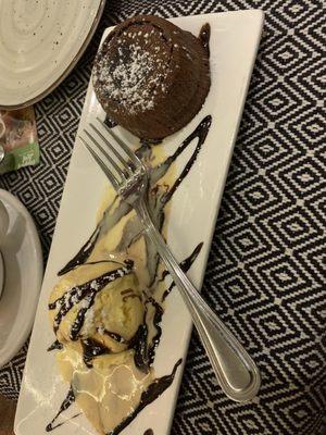 LAVA CAKE