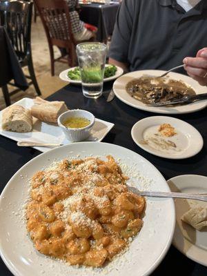 Bread starter, 3 cheese gnocchi with vodka sauce, and the veal marsala