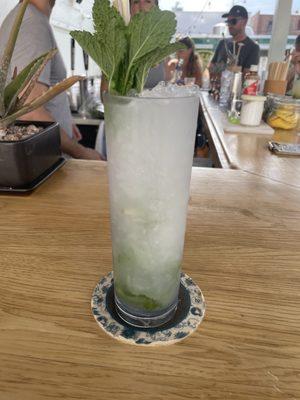 Refreshing mojito