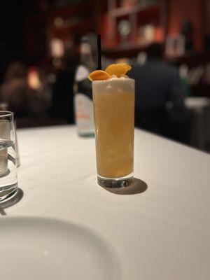 Golden girl: gin, apple brandy, lemon, egg white, peach liqueur