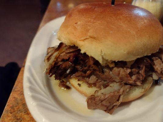 Pulled pork sammy - smoky and very good