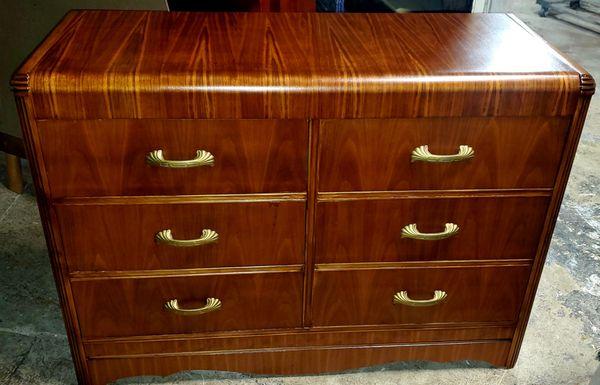 1930's art deco dresser.