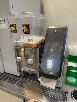 Lemonade dispensers at Subway.