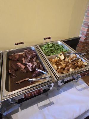 Steak, potatoes, string beans