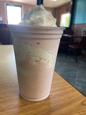 After a morning hike in So Llano State Park, nothing better hits the spot. Coconut strawberry milkshake.