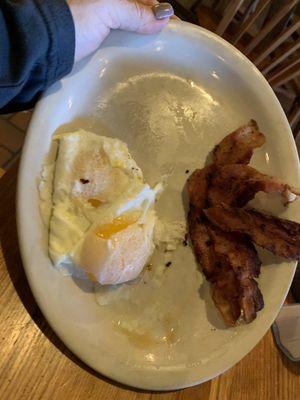 Old Timer's Breakfast Biscuits n' Gravy with Bacon